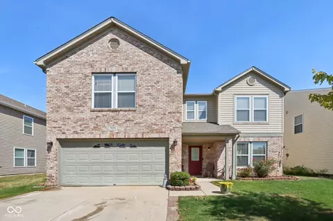 9648 W Lantern Ln, Pendleton, IN 46064