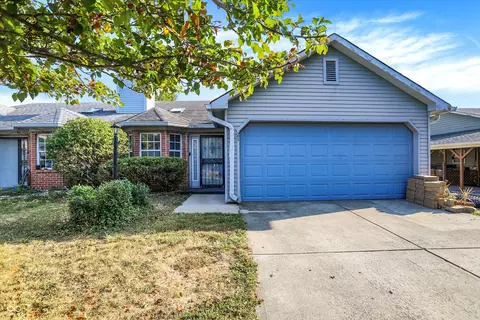 21 Medina Dr, Indianapolis, IN 46227