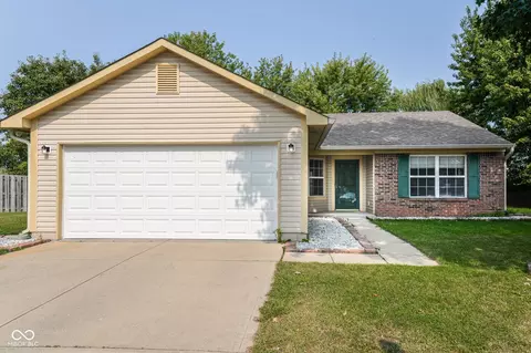 776 Alvey Ct, Greenwood, IN 46143