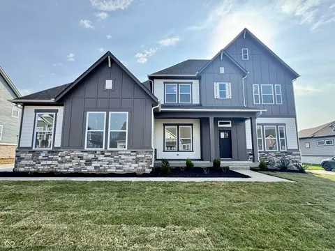 15914 Bellows Ave, Fishers, IN 46040