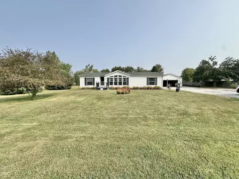 10676 W Hickory Ct, Quincy, IN 47456