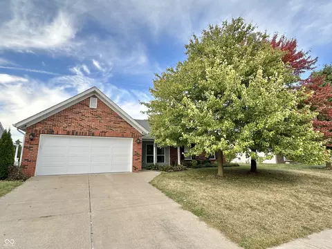 324 N Brookfield Dr, Lafayette, IN 47905