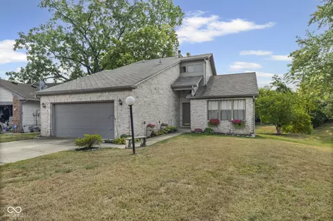 2836 Granada Cir N, Indianapolis, IN 46222