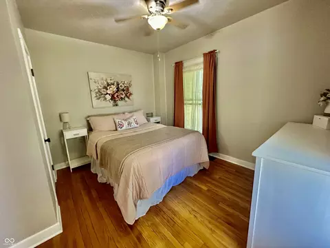 Bedroom - 1201 4th St, Covington, IN 47932 photo 2 of 3