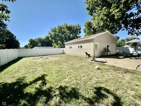 Exterior - 1201 4th St, Covington, IN 47932 photo 5 of 5