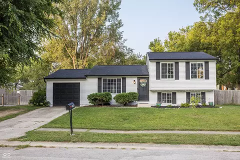 1502 Gumwood Dr, Indianapolis, IN 46234