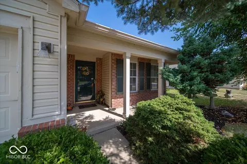 6540 Jarvis Dr, Indianapolis, IN 46237