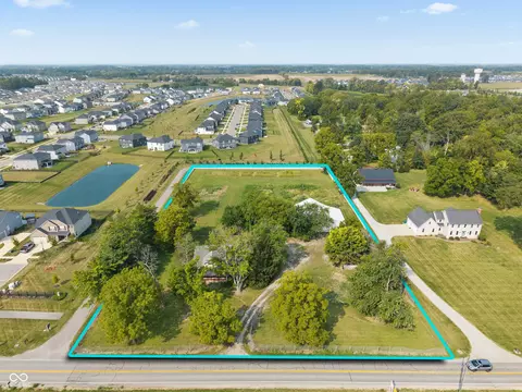 19006 Springmill Rd W, Westfield, IN 46074