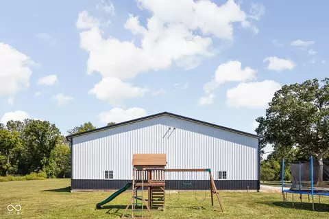 Exterior - 9565 S 250 E, Markleville, IN 46056 photo 6 of 15