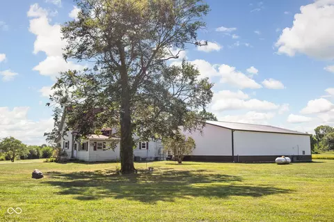 Exterior - 9565 S 250 E, Markleville, IN 46056 photo 10 of 15