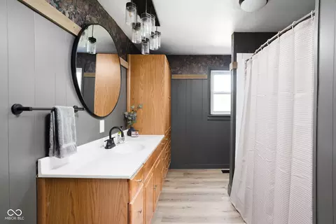 Bath - 9565 S 250 E, Markleville, IN 46056 photo 2 of 3