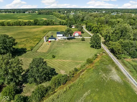 View/Area - 9565 S 250 E, Markleville, IN 46056 photo 2 of 12