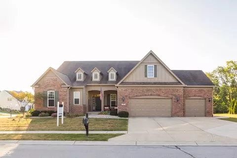 5997 Pine Bluff Dr, Avon, IN 46123