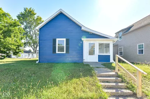 218 Illinois St, Shirley, IN 47384