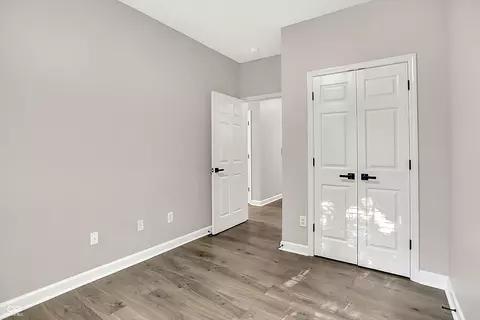 Bedroom - 9749 Herons Cv, Indianapolis, IN 46280 photo 4 of 5
