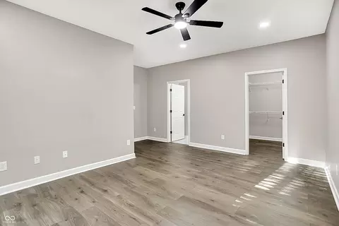 Bedroom - 9749 Herons Cv, Indianapolis, IN 46280 photo 2 of 5