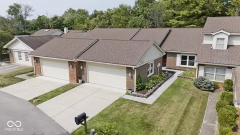 4948 Windridge Dr, Indianapolis, IN 46226