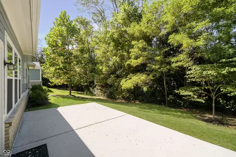 10994 Edgewood Dr, Fishers, IN 46040 photo 29