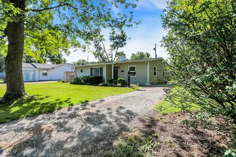 131 Belaire Dr, Whiteland, IN 46184