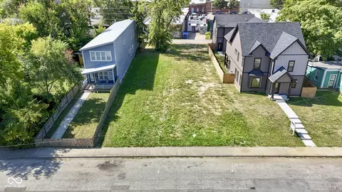 1033 Hosbrook St, Indianapolis, IN 46203