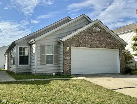 11549 Glenn Abbey Ln, Indianapolis, IN 46235