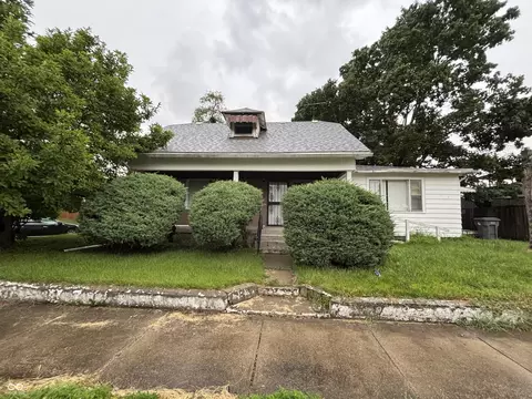 1108 Burdsal Pkwy, Indianapolis, IN 46208