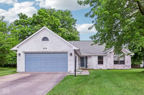 404 Lullaby Blvd, Greenfield, IN 46140
