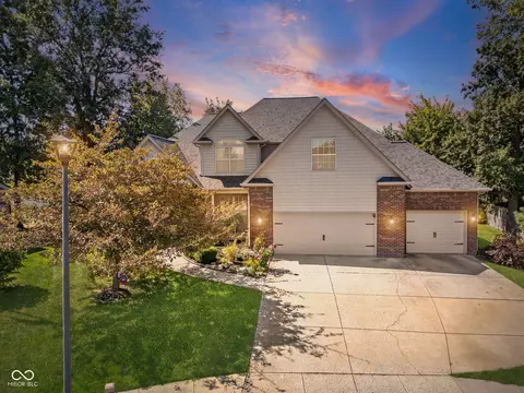 4700 Chimneyrock Ct, Lafayette, IN 47909