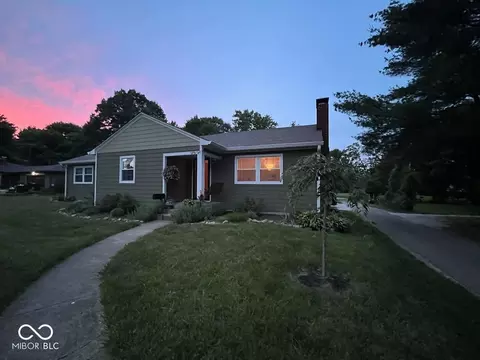 88 Morgan St, Mooresville, IN 46158