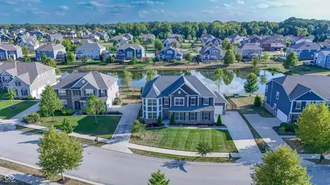 1645 Altair Dr, Carmel, IN 46032