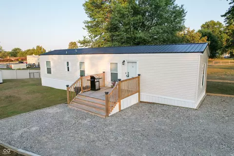 3079 Dorver Ln, North Vernon, IN 47265
