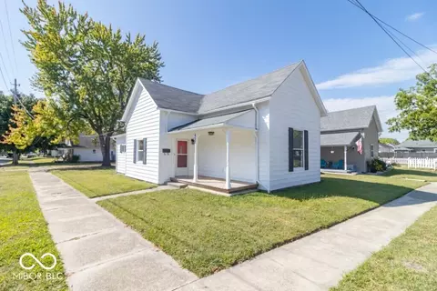 452 N Adams St, Knightstown, IN 46148