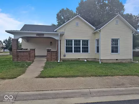 703 E Mechanic St, Brazil, IN 47834