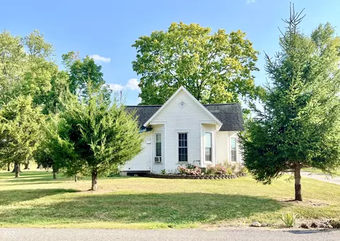 15011 E 1000 N, Flat Rock, IN 47234