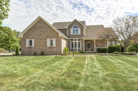 9311 Shady Bnd, Brownsburg, IN 46112