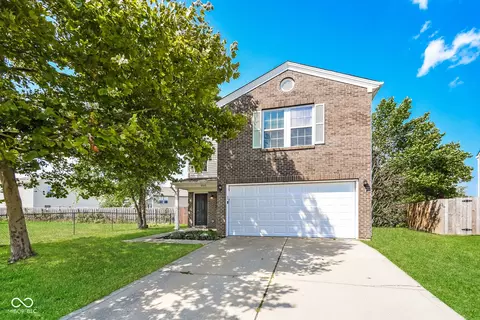 3053 Black Forest Ln, Indianapolis, IN 46239
