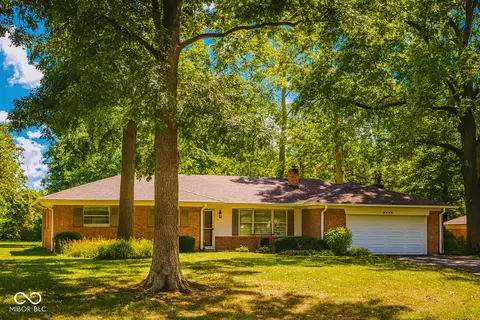 5765 Susan Dr E, Indianapolis, IN 46250