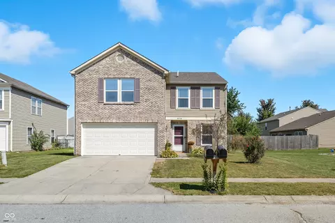 10736 Crackling Dr, Indianapolis, IN 46259