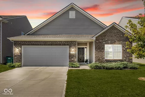 5224 Bramwell Ln, Whitestown, IN 46075