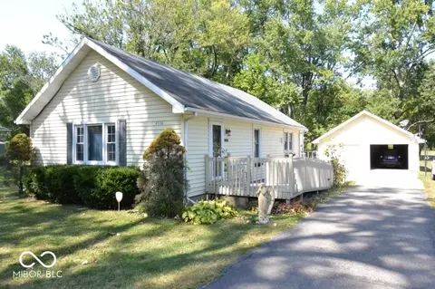 4304 W Garver Dr, Muncie, IN 47304