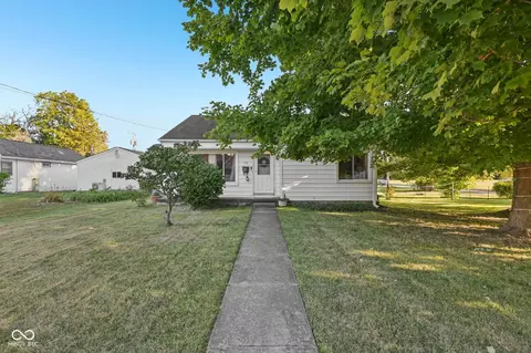 104 Forest Ave, Greenfield, IN 46140