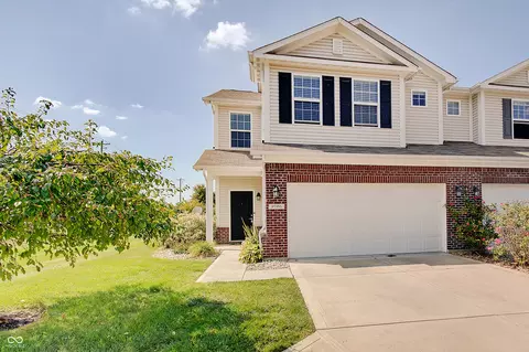 9705 Prairie Smoke Dr, Noblesville, IN 46060