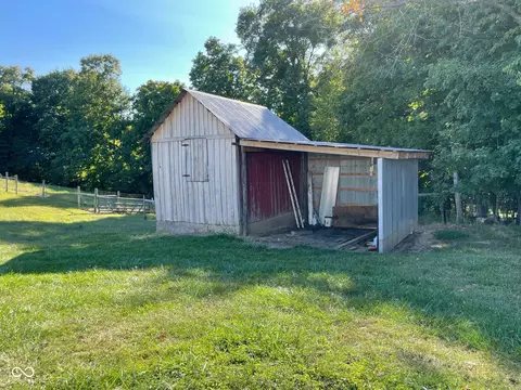 2336 S Stringtown Rd, Covington, IN 47932 photo 2