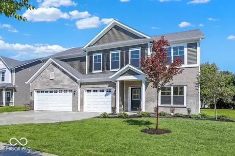 7088 Jackson Dr, Cumberland, IN 46229