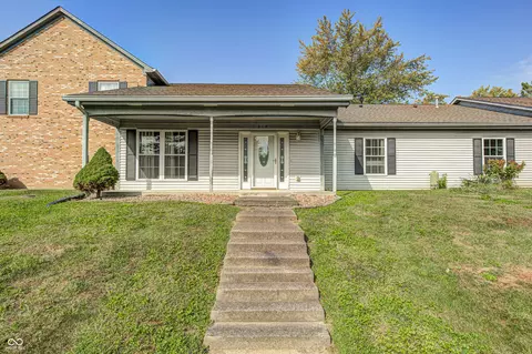 918 Ardsley Dr, Indianapolis, IN 46234