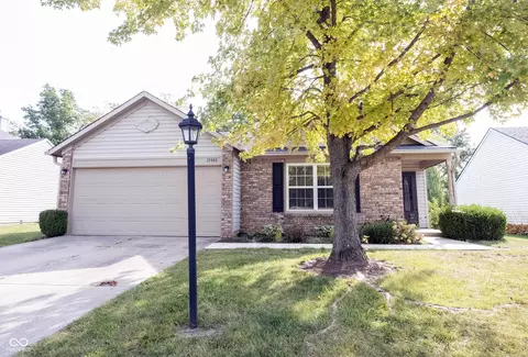 19484 Golden Meadow Way, Noblesville, IN 46060
