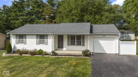 135 Flintwood Dr W, North Vernon, IN 47265