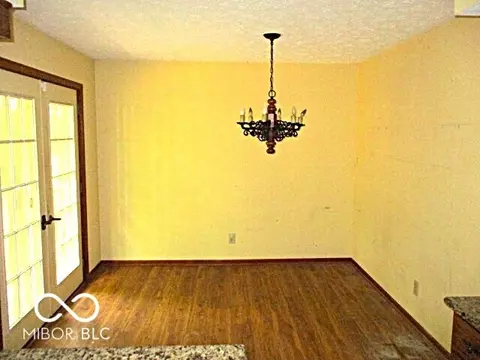 Dining - 1360 E Hadley Rd, Plainfield, IN 46168 photo 1 of 1