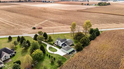 View/Area - 6560 Lapel Rd, Pendleton, IN 46064 photo 5 of 6