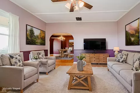 Living - 6560 Lapel Rd, Pendleton, IN 46064 photo 5 of 6